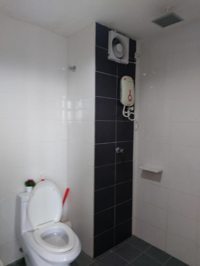 The Viana Apartment IV Kota Bharu Esterno foto
