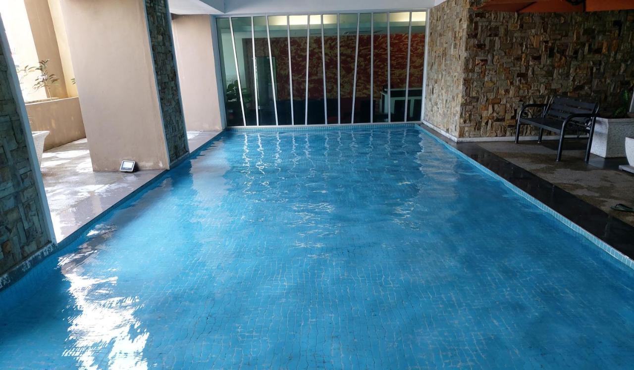 The Viana Apartment IV Kota Bharu Esterno foto