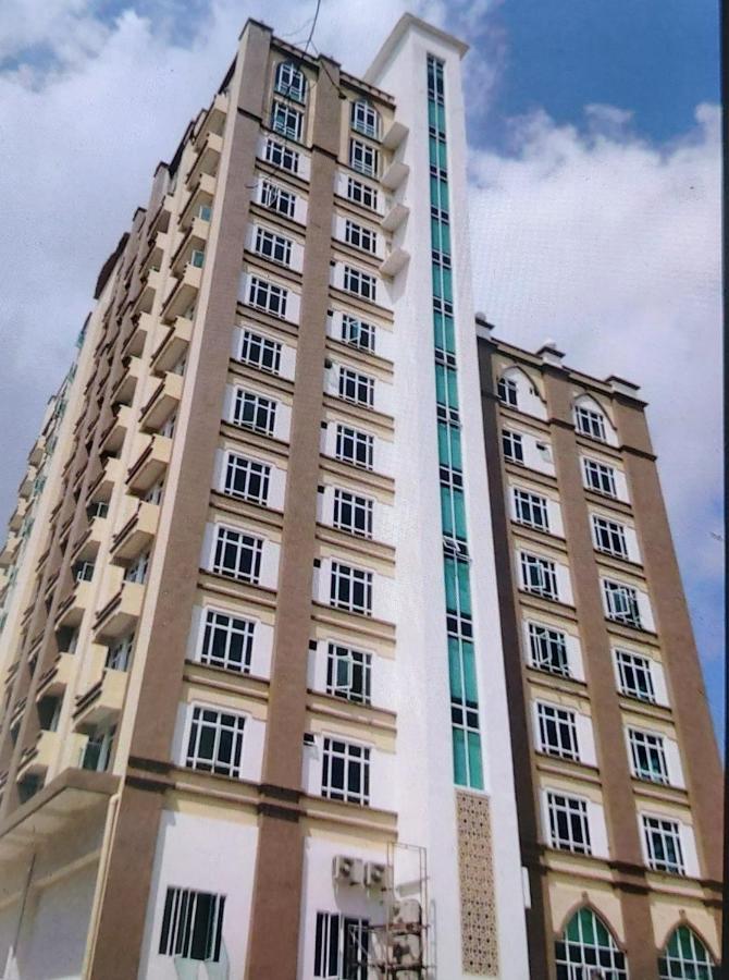 The Viana Apartment IV Kota Bharu Esterno foto