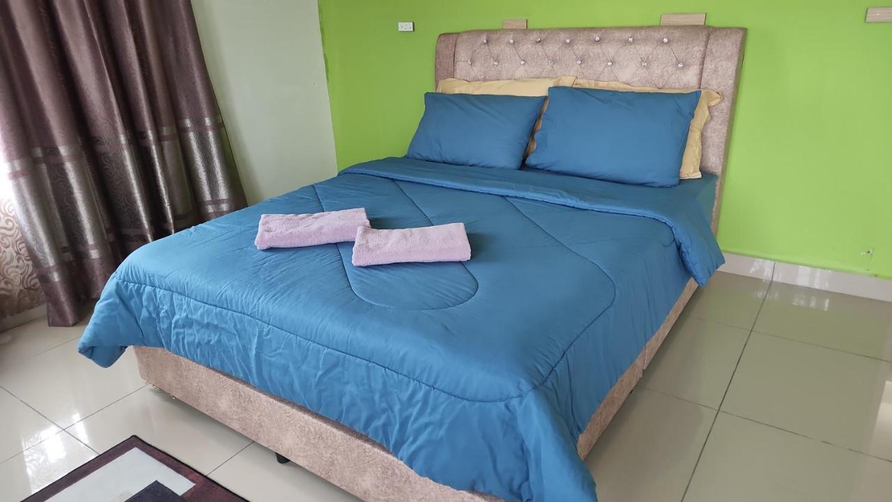 The Viana Apartment IV Kota Bharu Esterno foto